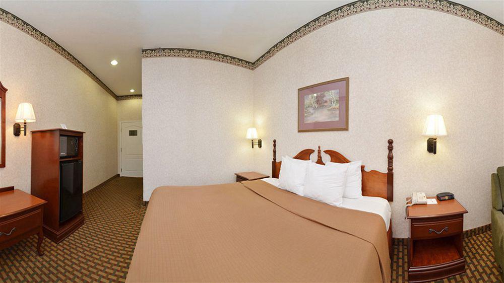 Best Western Bradbury Inn & Suites Perry Luaran gambar